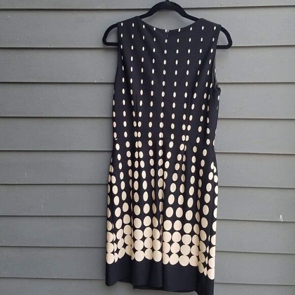 Tahari Black/Tan Polka Dot Sleveless Dress Size 8 Like New! - Picture 8 of 8